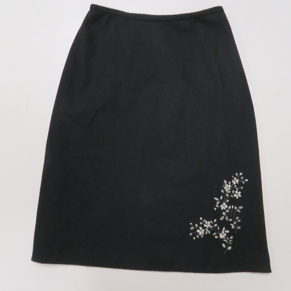 GAP Skirt Black Embroidered Womens 1 XS NWT Wool Blend Midi Party Work A-Line - Picture 1 of 5